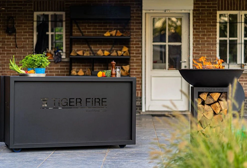 Stijlvol mise-en-place meubel voor optimale voorbereiding aan je plancha BBQ.